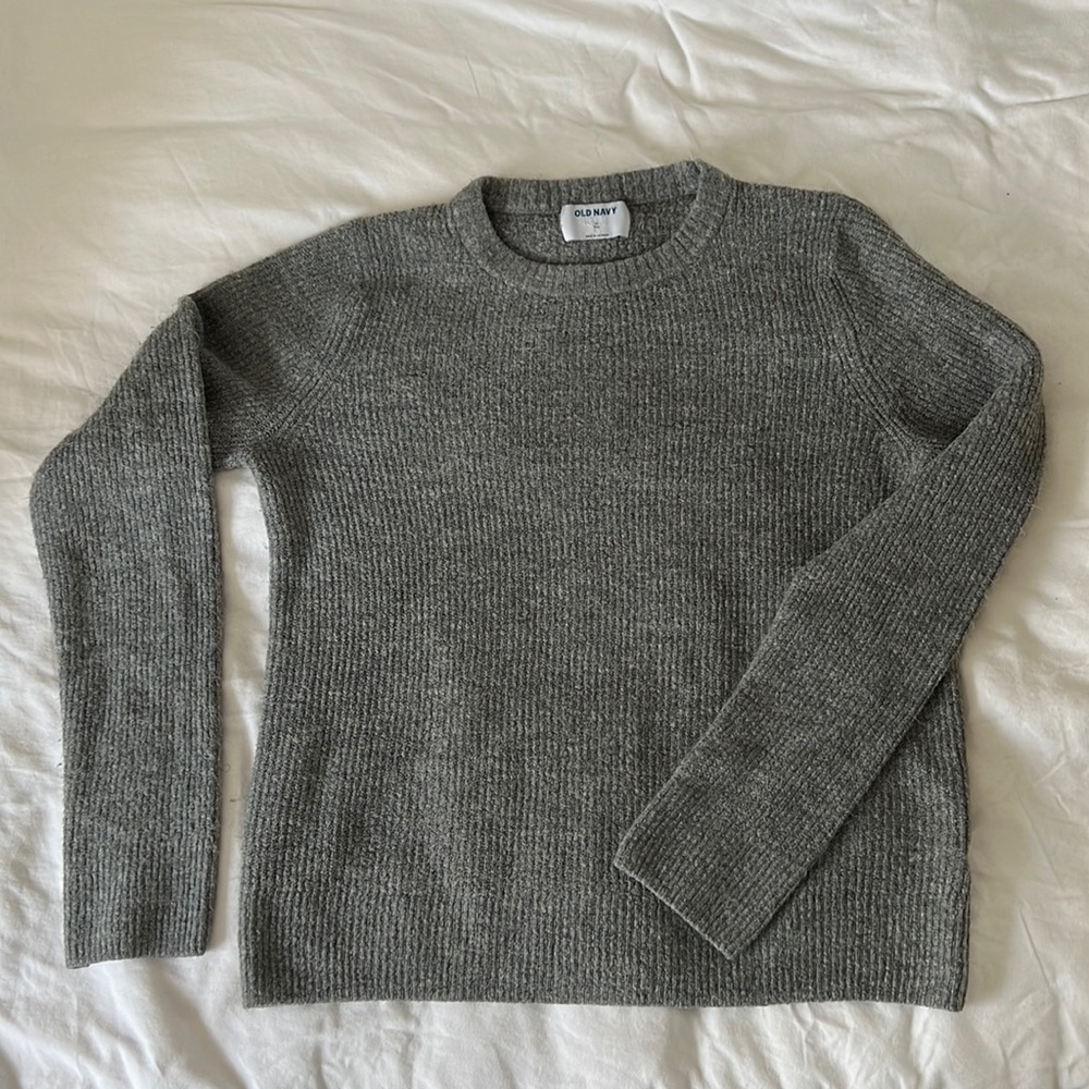 Old navy sweater